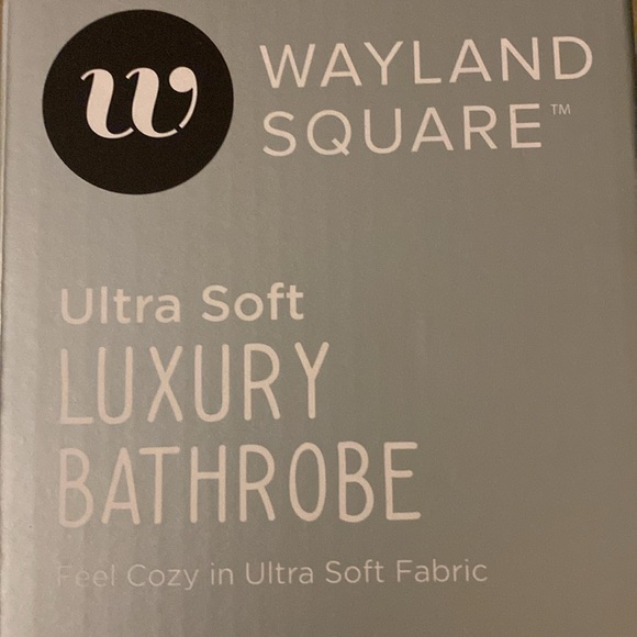 Wayland Square Ultra Soft Luxury Bathrobe - Blue- Gift Ready - Picture 2 of 4
